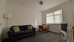 Central and well-equipped 2 bed flat in Maidenhead
